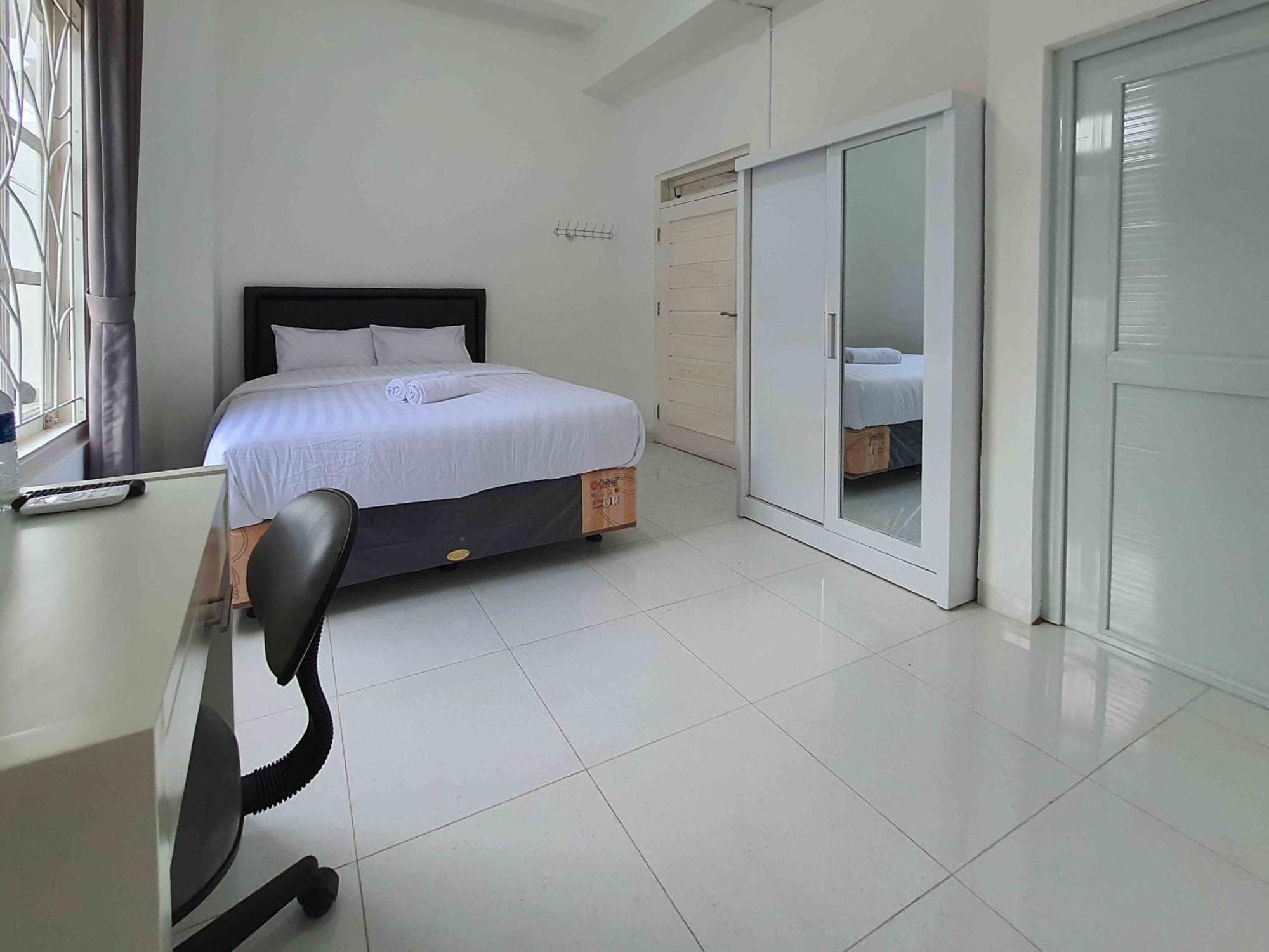 Reddoorz Syariah At Jalan Godean 호텔 Ngabean 외부 사진